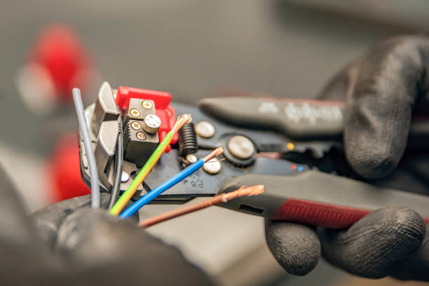 Best Licensed Electrician  in Ponderosa Park, CO